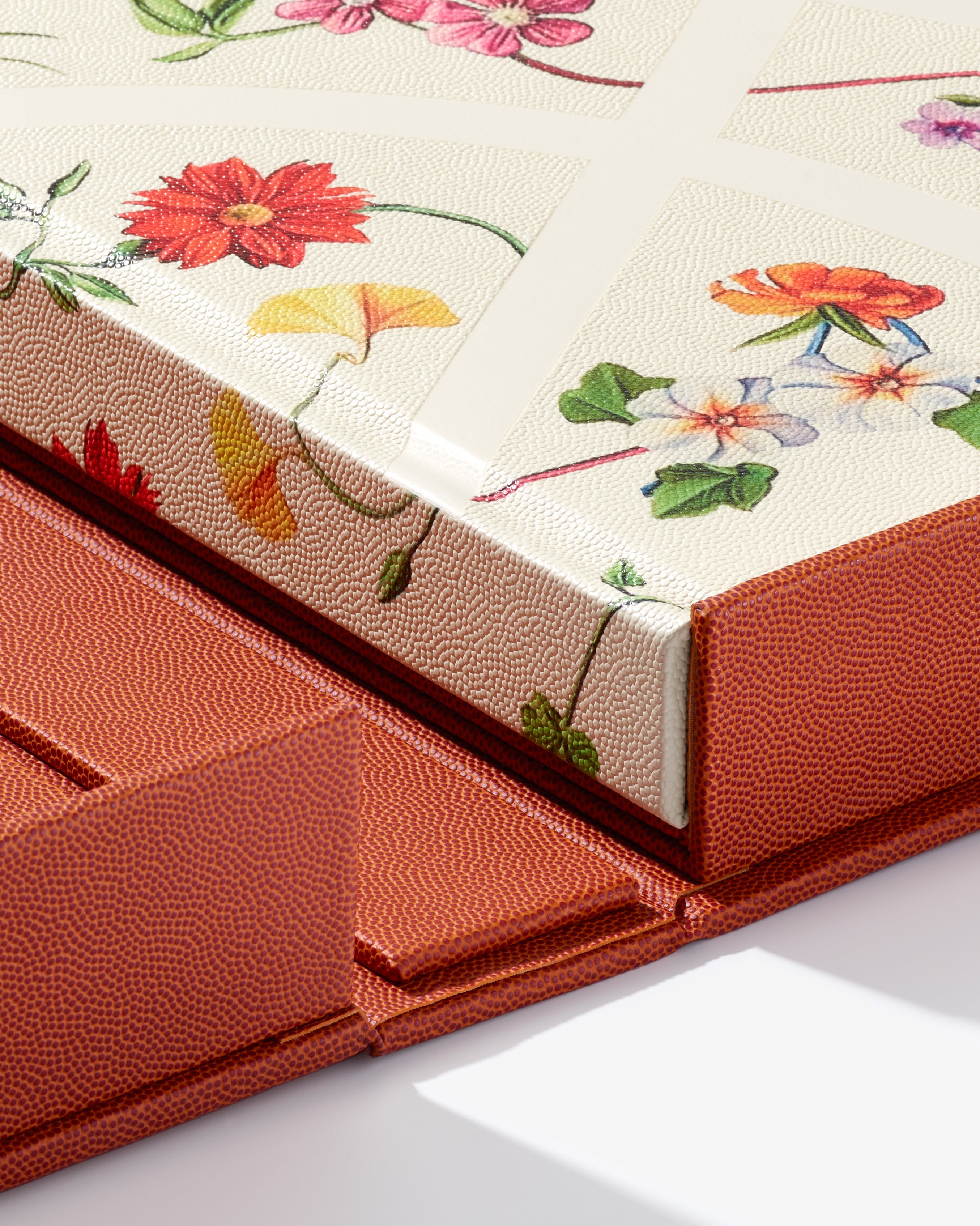 PARIS CHIC ASSOULINE 写真集　インテリア Paris Chic by Oliver Pilcher and Alexandra Senes - Coffee