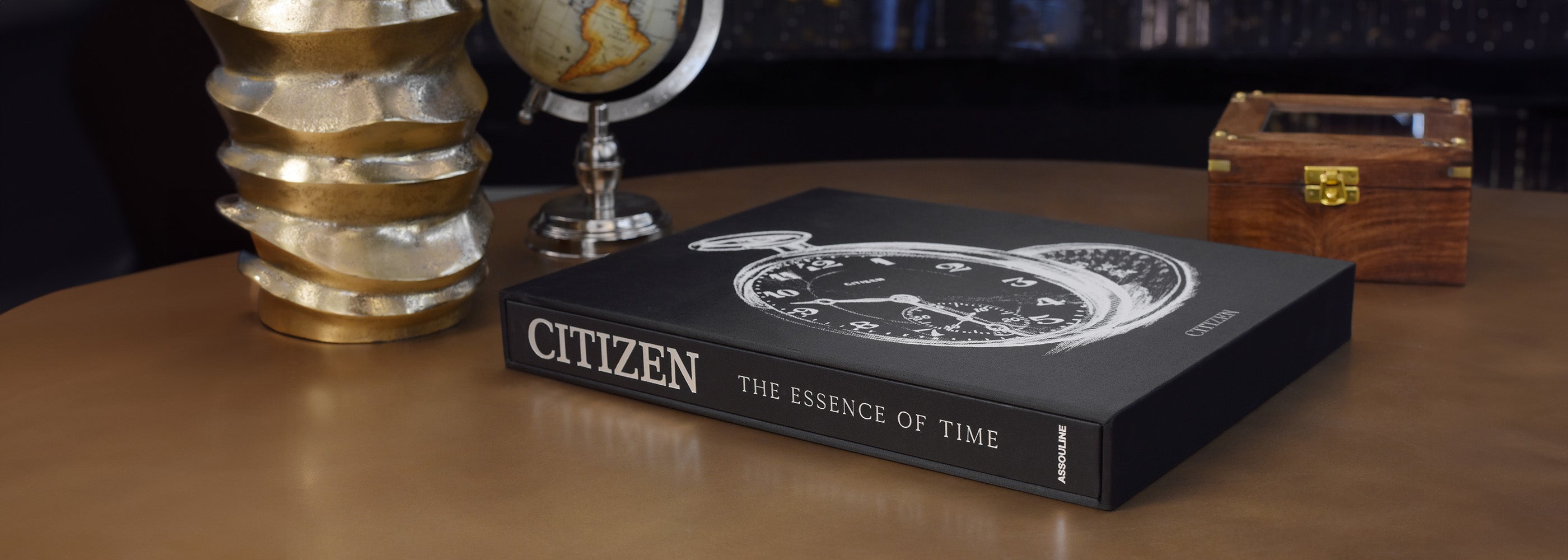 ESSENCE 雑誌 セット Citizen: The Essence of Time - Coffee Table Book | ASSOULINE