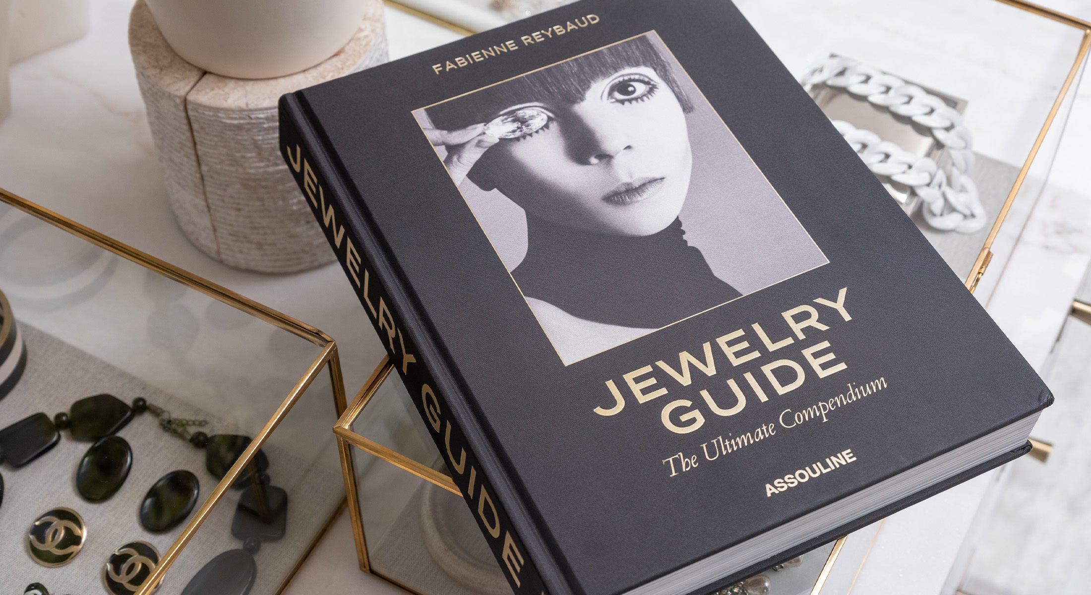 Jewelry Guide: The Ultimate Compendium by Fabienne Reybaud