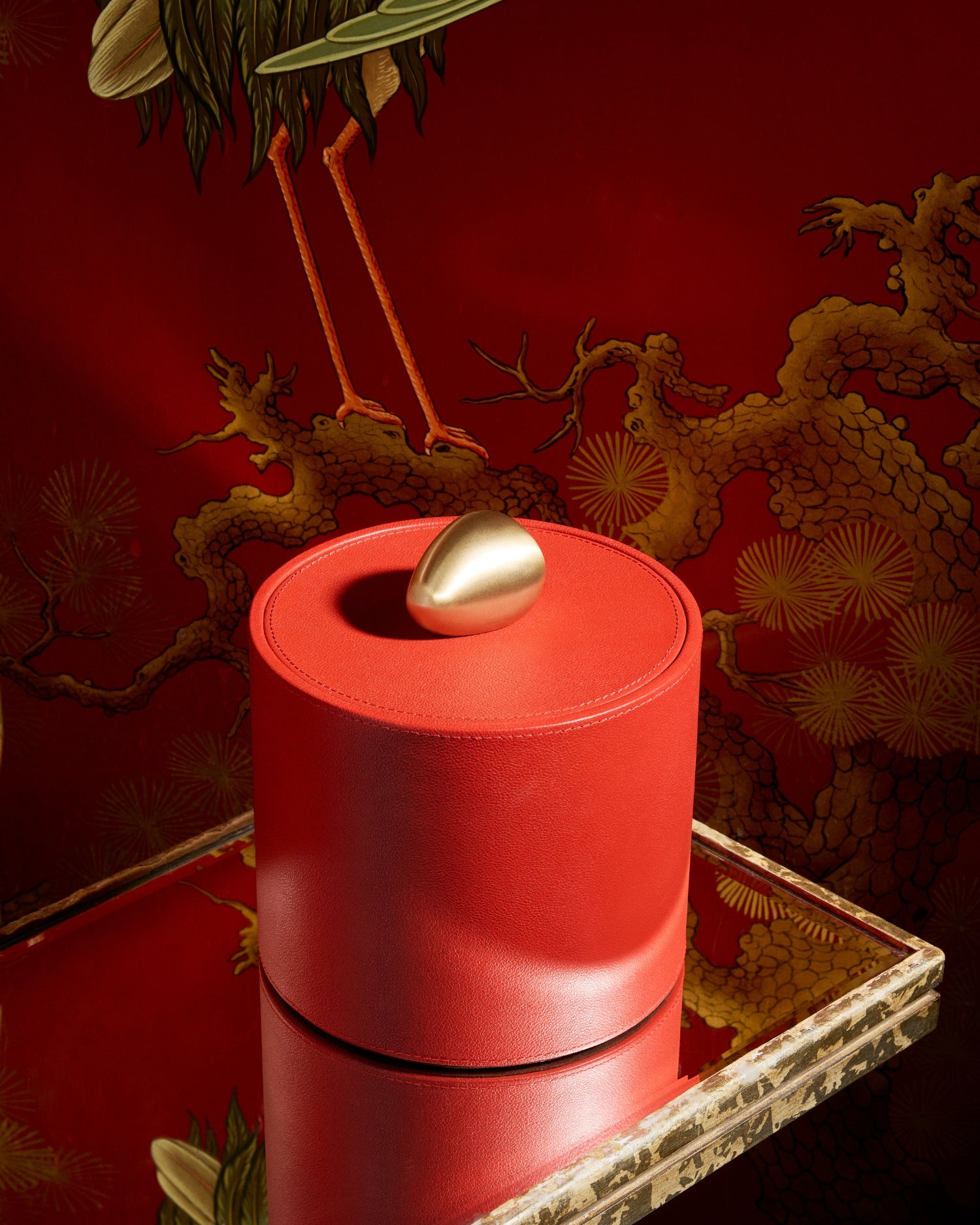 ASUNE バレンタインボックス Red Pebble Trinket Box | Decorative Storage Box | ASSOULINE