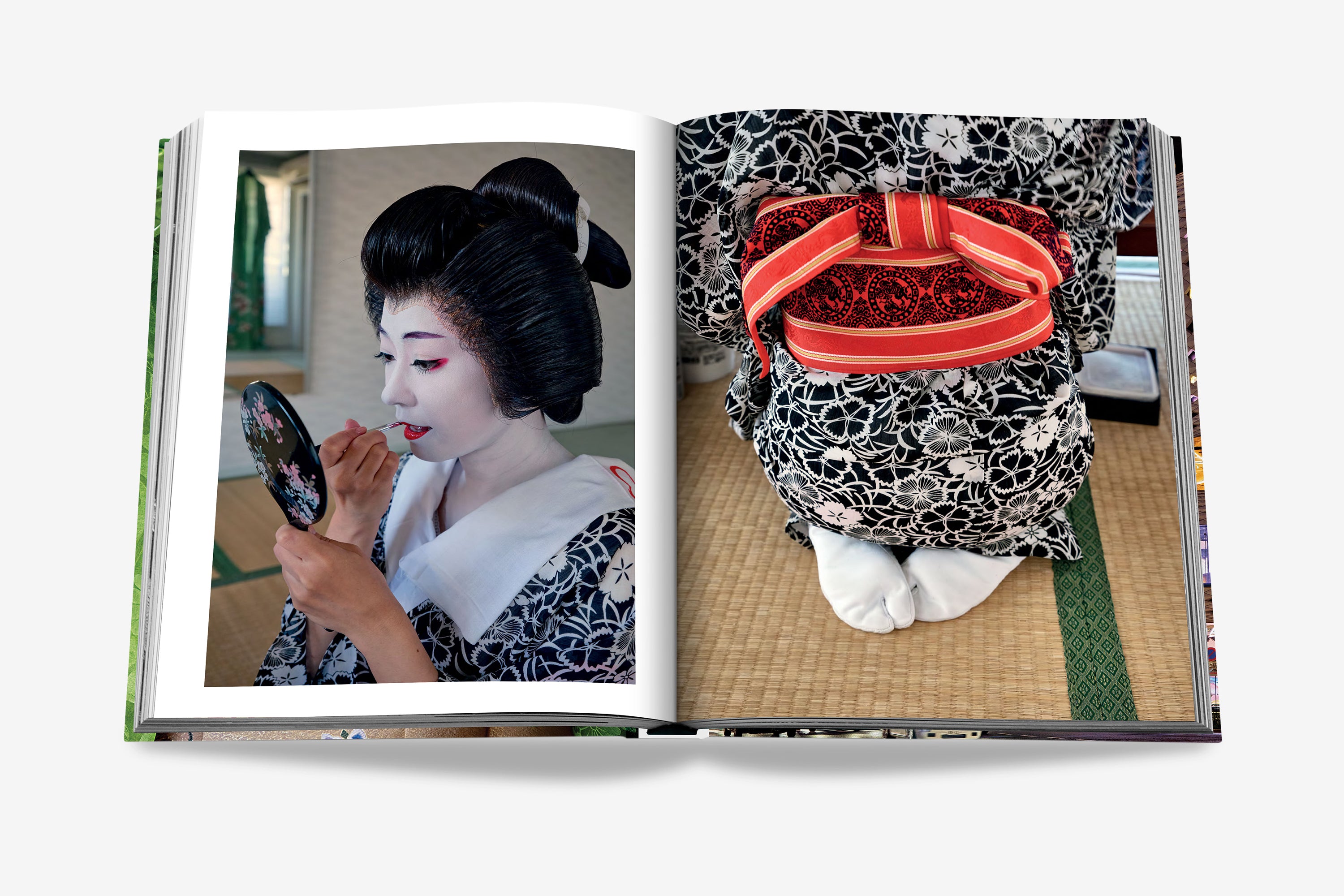 Tokyo Chic by Andrea Fazzari - Coffee Table Book | ASSOULINE