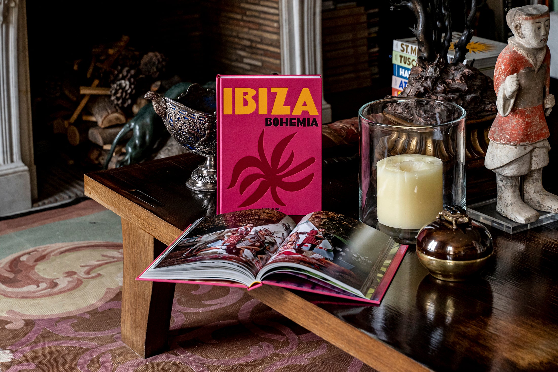 ASSOULINE IBIZA BOHEMIA ブック Ibiza Bohemia Coffee Table Book | ASSOULINE